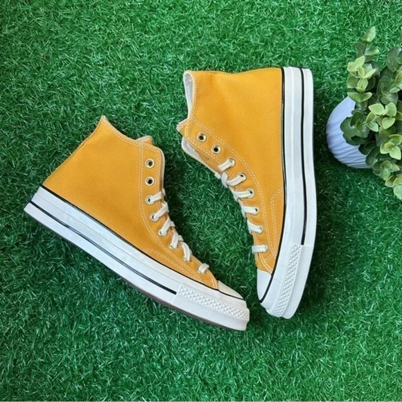 Unavailable Converse All Star Chuck Taylor Chuck 70 Hi Sunflower - Picture 4 of 8